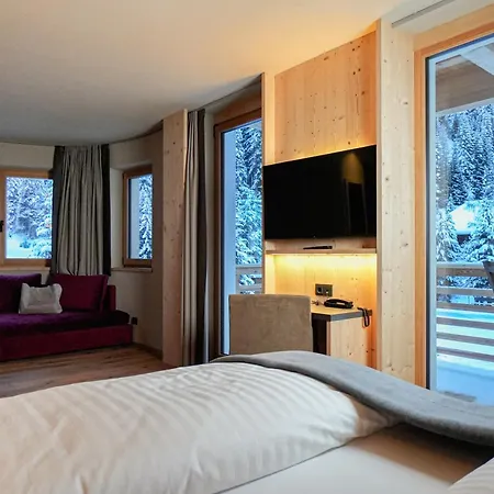 فندق Pozzamanigoni 4*